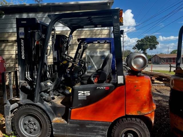 2016 Doosan Forklift G25P-5 featured image