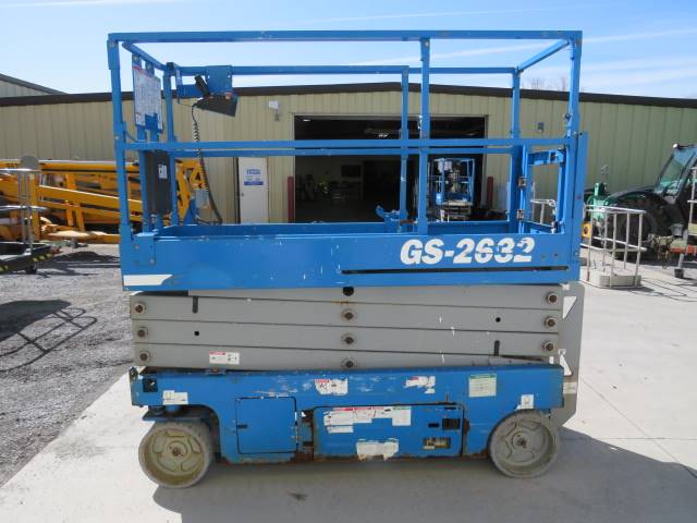 2017 Genie Scissor Lift GS-2632 featured image