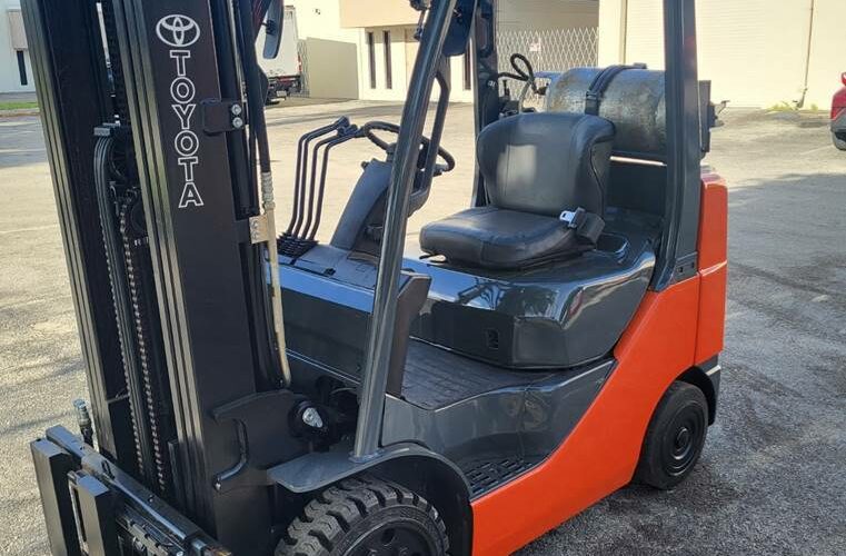 2011 Toyota Forklift 8FGCU20 featured image