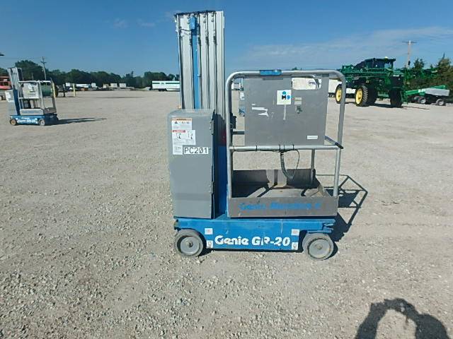 2015 Genie Scissor Lift GR-20 featured image