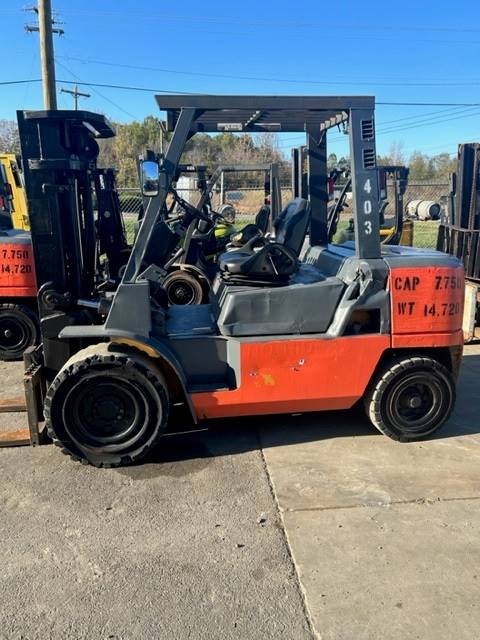 2008 Cat Forklift DP40KL featured image