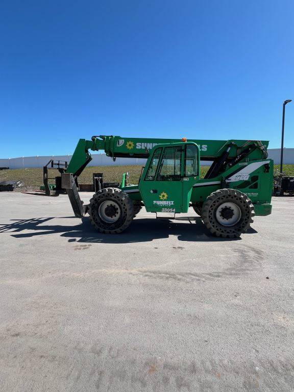 2015 Skytrak Telehandler 10054 featured image