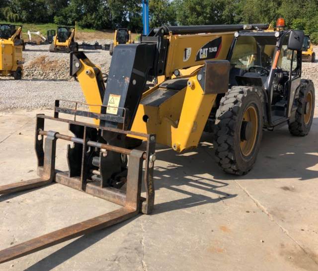 2018 Cat Telehandler TL943D featured image