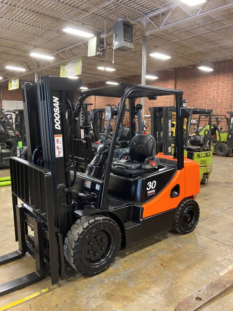 2017 Doosan Forklift D30S featured image