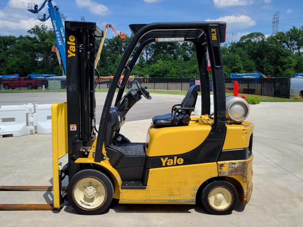 2016 Yale Forklift GLC050VX featured image