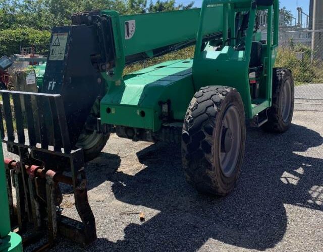 2015 Skytrak Telehandler 6042 featured image