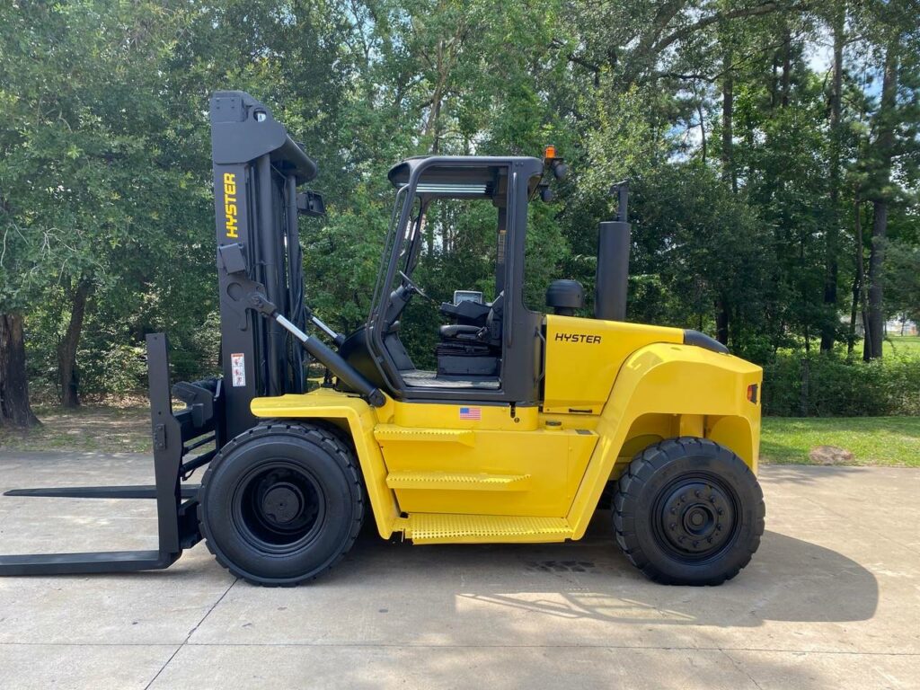 2012 Hyster Forklift H210HD featured image