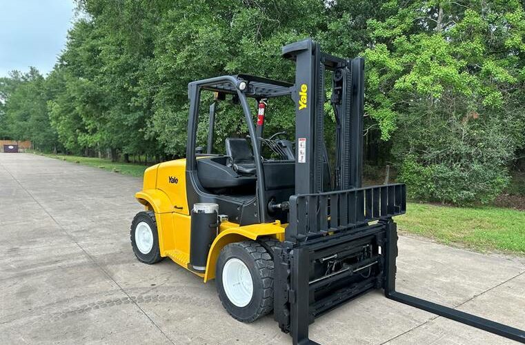 2014 Yale Forklift GLP155VX featured image