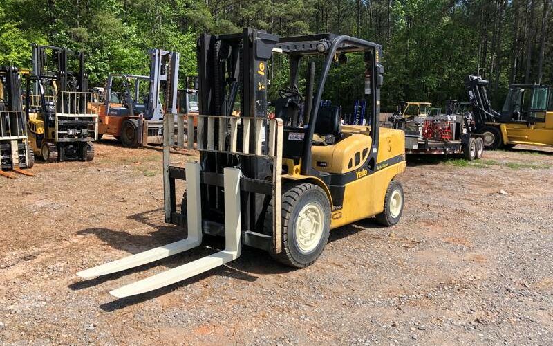 2014 Yale Forklift GDP100VX featured image