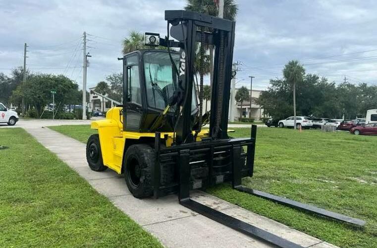 2005 Yale Forklift GDP210 featured image