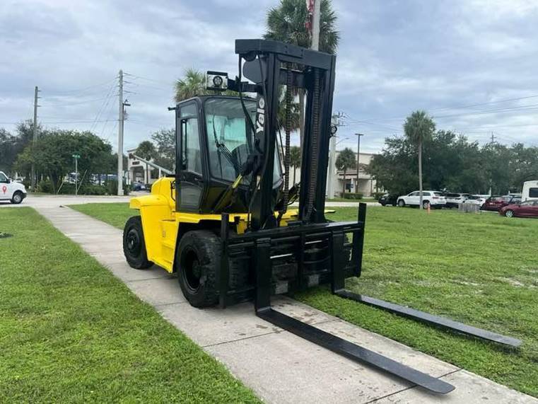 2005 Yale Forklift GDP210 featured image