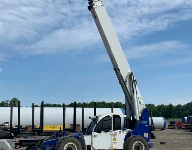 2015 Xtreme Telehandler XR1270 featured image