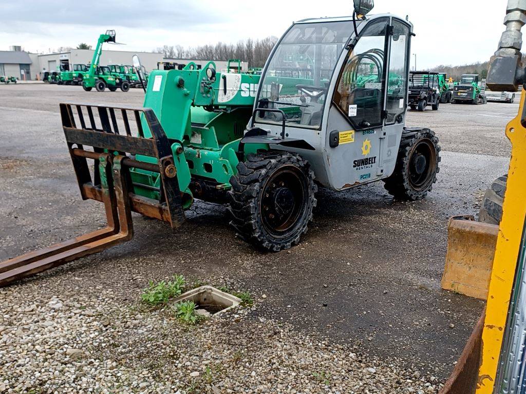 2014 Genie Telehandler GTH-5519 featured image