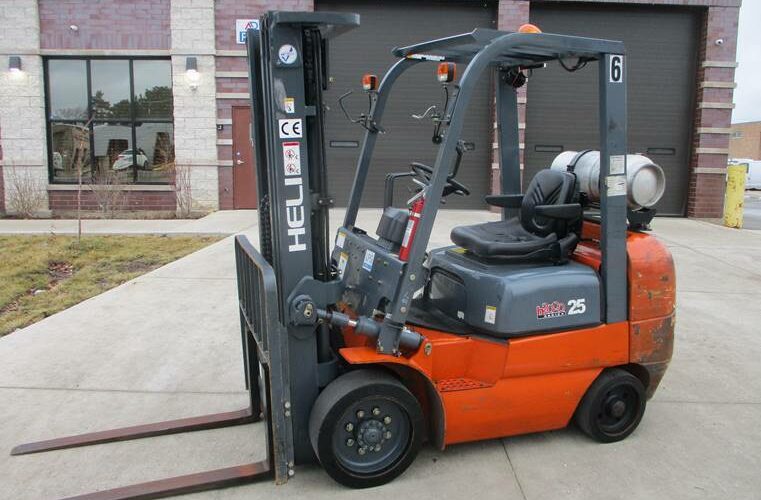 2014 Heli Forklift CPYD25C featured image