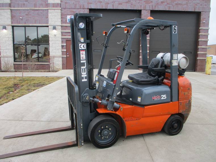 2014 Heli Forklift CPYD25C featured image