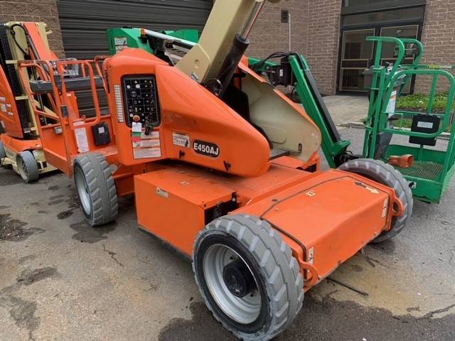 2015 JLG Boom Lift E450AJ featured image