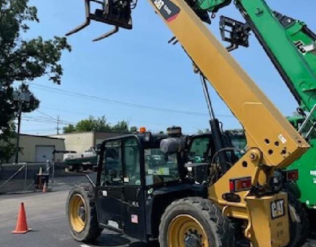 2015 Cat Telehandler TL642C featured image