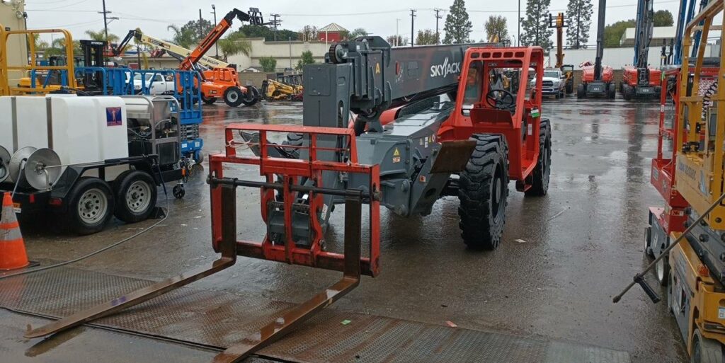 2016 Skyjack Telehandler SJ1056 TH featured image