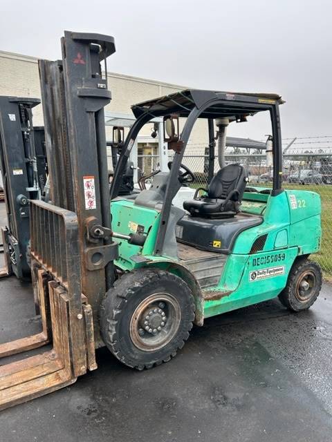 2015 Mitsubishi Forklift FD45N1 featured image