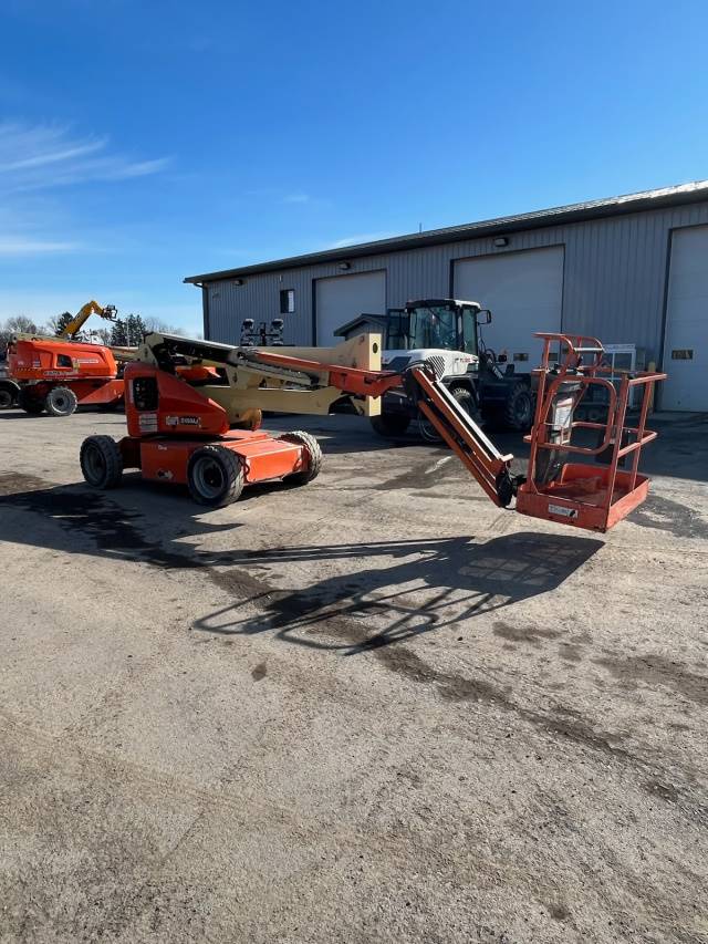 2016 JLG Boom Lift E450AJ featured image