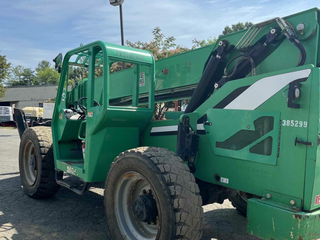 2012 Skytrak Telehandler 10054 featured image