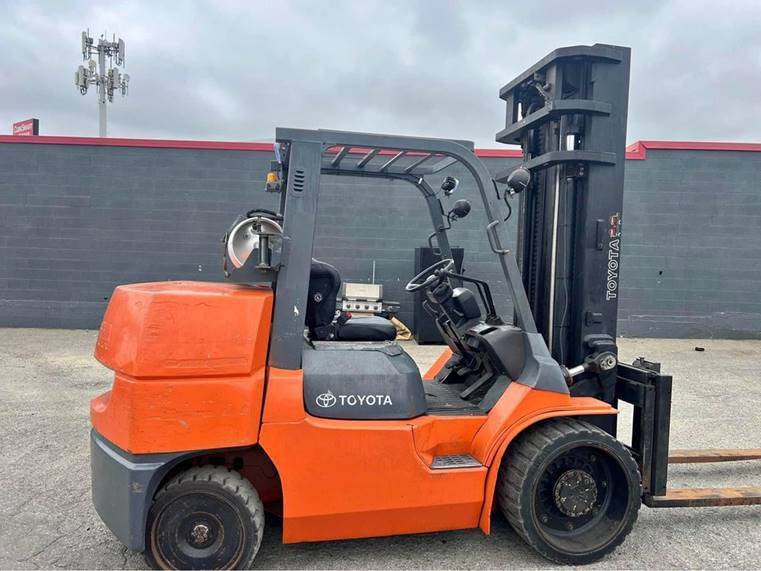 2007 Toyota Forklift 7FGCU70 featured image