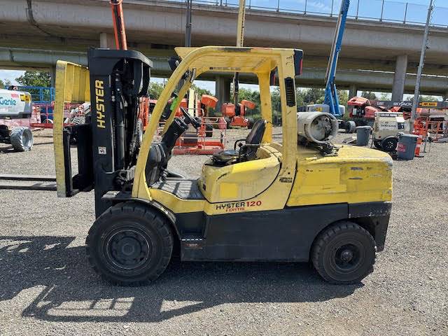 2014 Hyster Forklift H120FT featured image