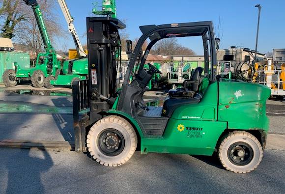 2013 Mitsubishi Forklift FG50K featured image