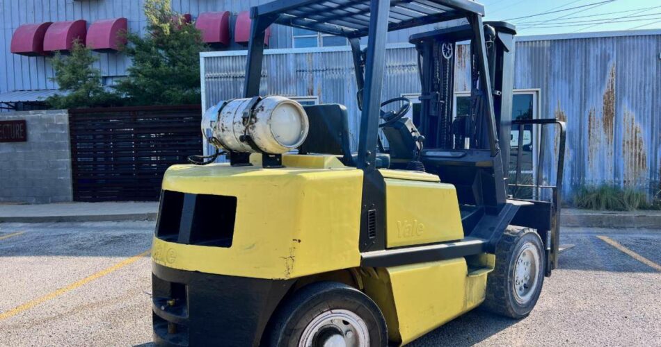 1997 Yale Forklift GLP080 featured image