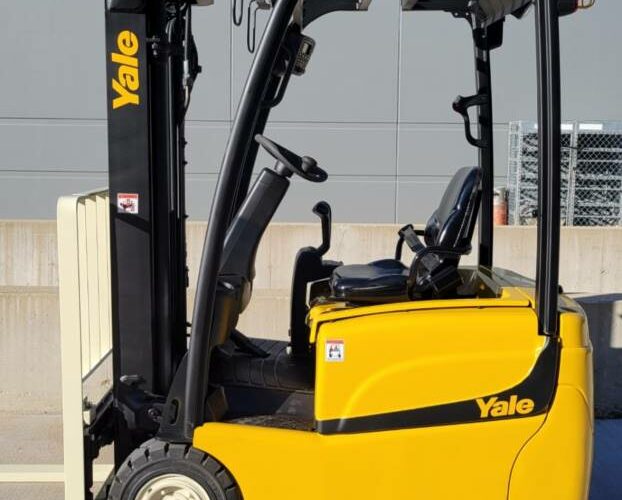 2018 Yale Forklift ERP030VT featured image