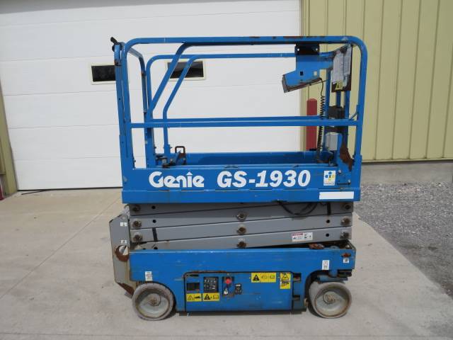 2017 Genie Scissor Lift GS-1930 featured image