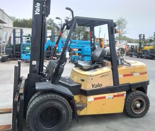 2005 Yale Forklift GLP100MJ featured image