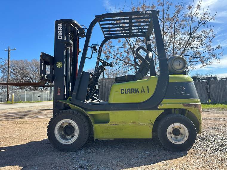 2012 Clark Forklift CQ25L featured image