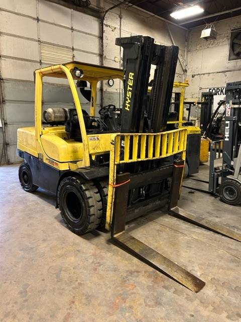 2010 Hyster Forklift H110FT featured image