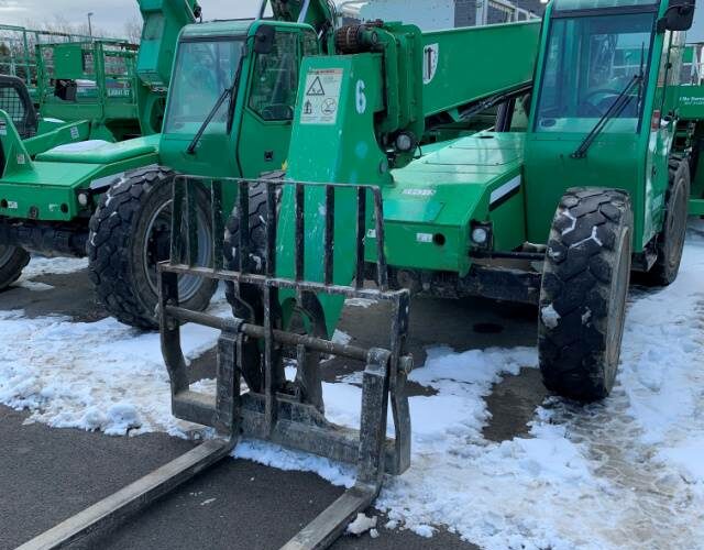 2014 Skytrak Telehandler 6042 featured image