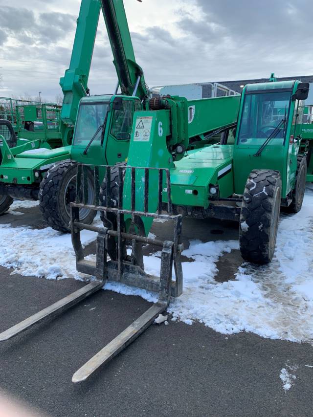 2014 Skytrak Telehandler 6042 featured image