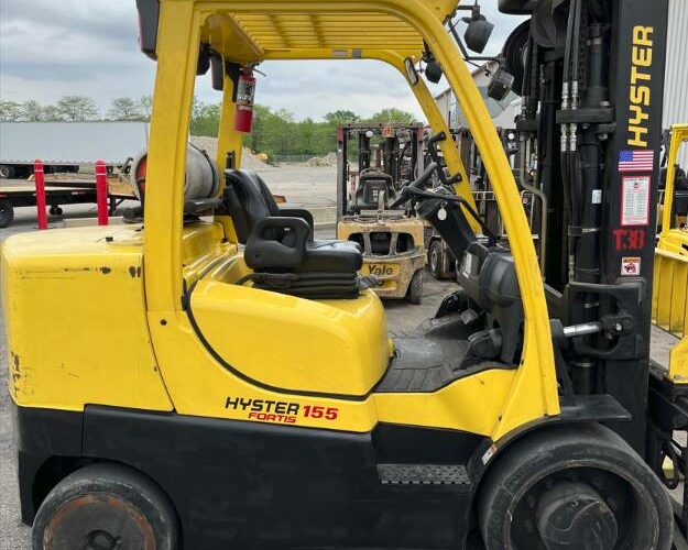 2018 Hyster Forklift S155FT featured image