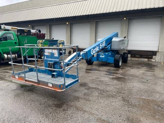 2015 Genie Boom Lift S-65 featured image