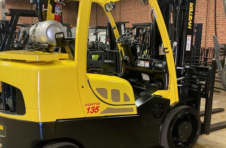 2018 Hyster Forklift S135FT featured image