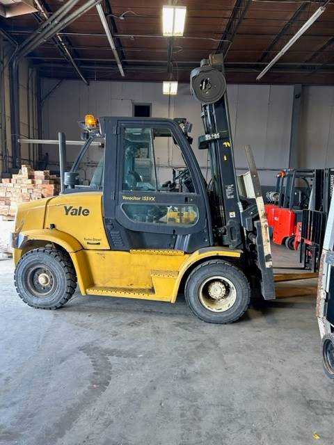 2012 Yale Forklift GDP155VX featured image