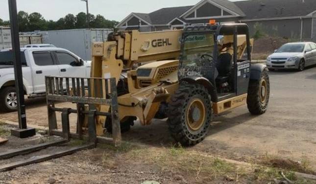 2012 Gehl Telehandler DL1 1-55H featured image