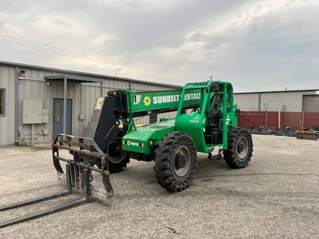 2016 Skytrak Telehandler 6042 featured image