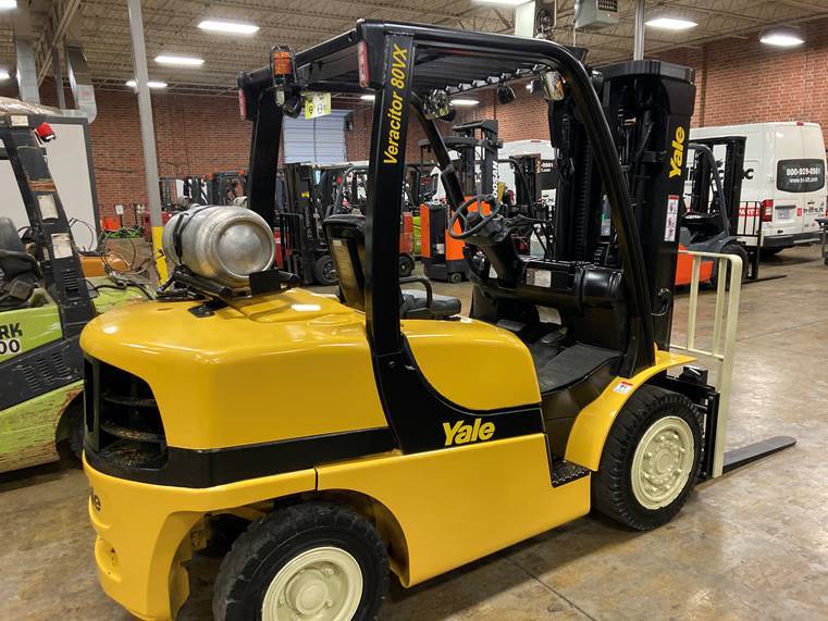 2017 Yale Forklift GLP080VX featured image