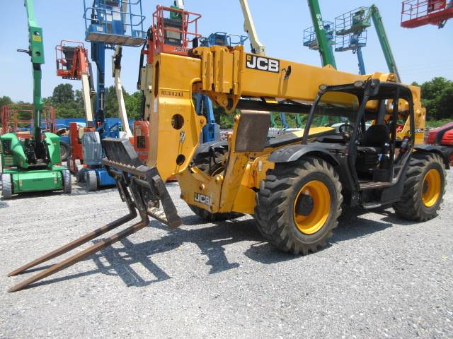 2015 JCB Telehandler 510-56 featured image