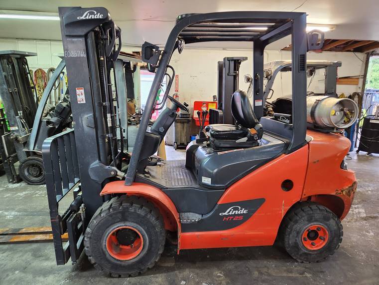 2018 Linde Forklift HT25T featured image