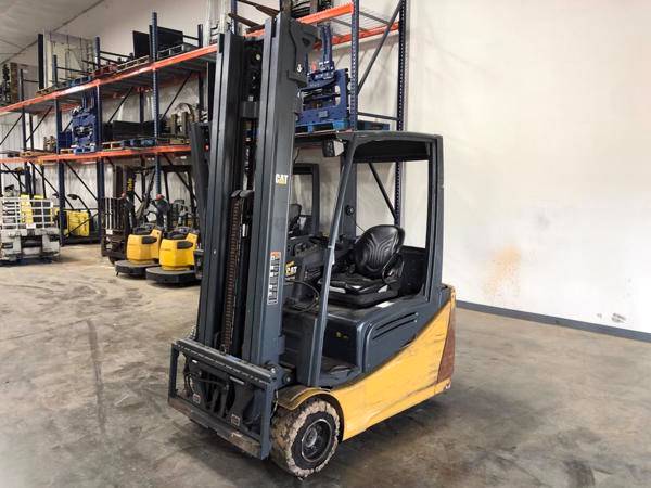 2015 Cat Forklift 2ET3500 featured image