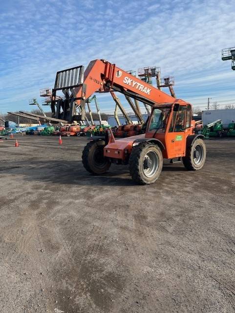 2015 Skytrak Telehandler 6042 featured image