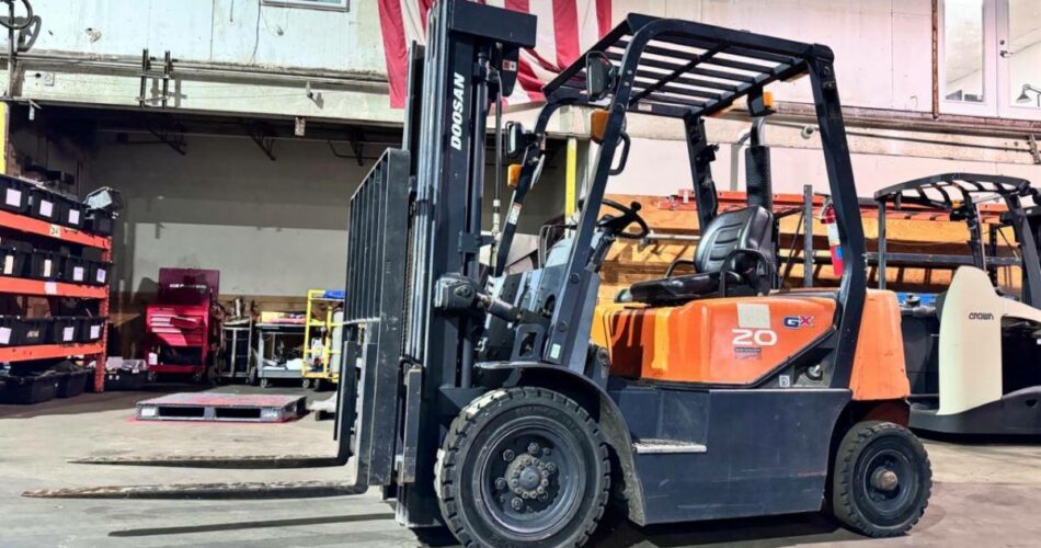 2010 Doosan Forklift D20G featured image