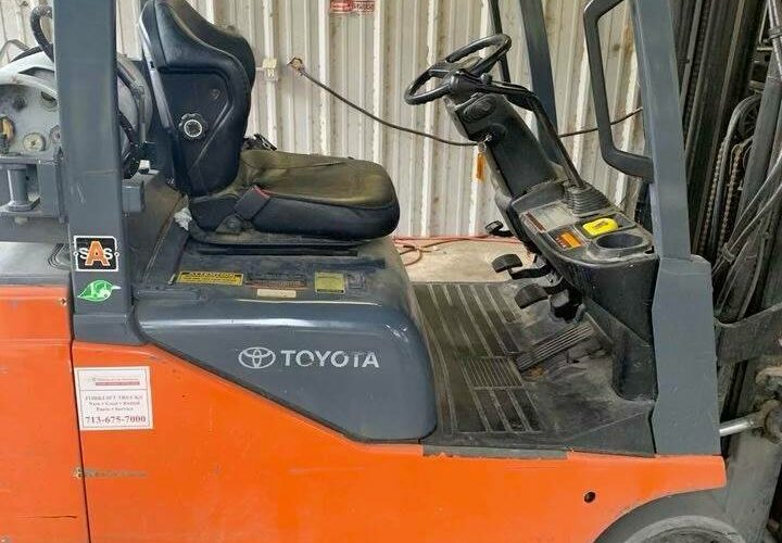 2009 Toyota Forklift 8FGCU18 featured image