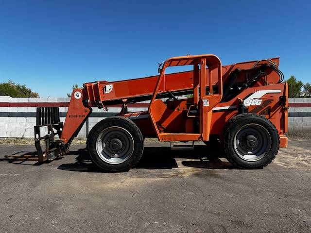 2013 Skytrak Telehandler 6042 featured image